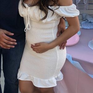 Beautiful white / cream dress
